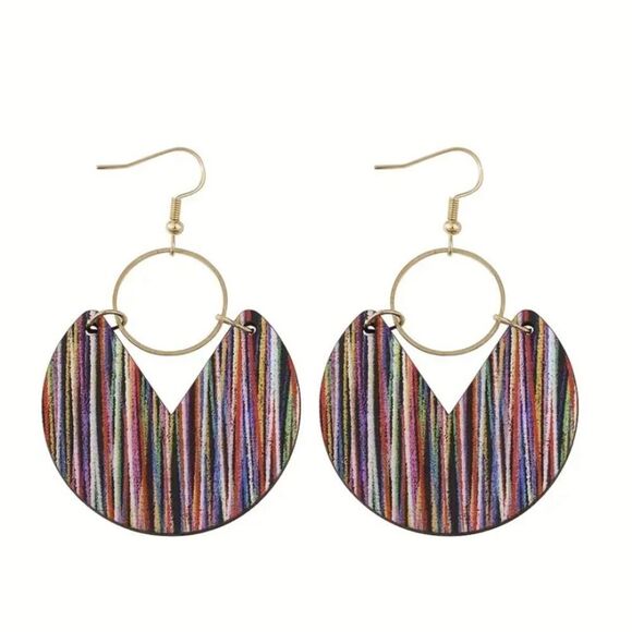 ✨🆕✨ Bohemian Wooden Dangle Earrings ✨only 2 Patterns Remaining ✨ - Picture 7 of 15